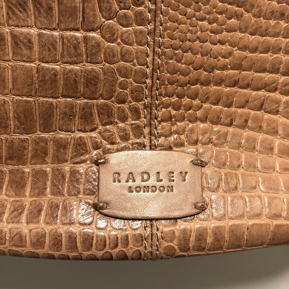 Radley London Croc embossed leather shoulder bag - Picture 3 of 10